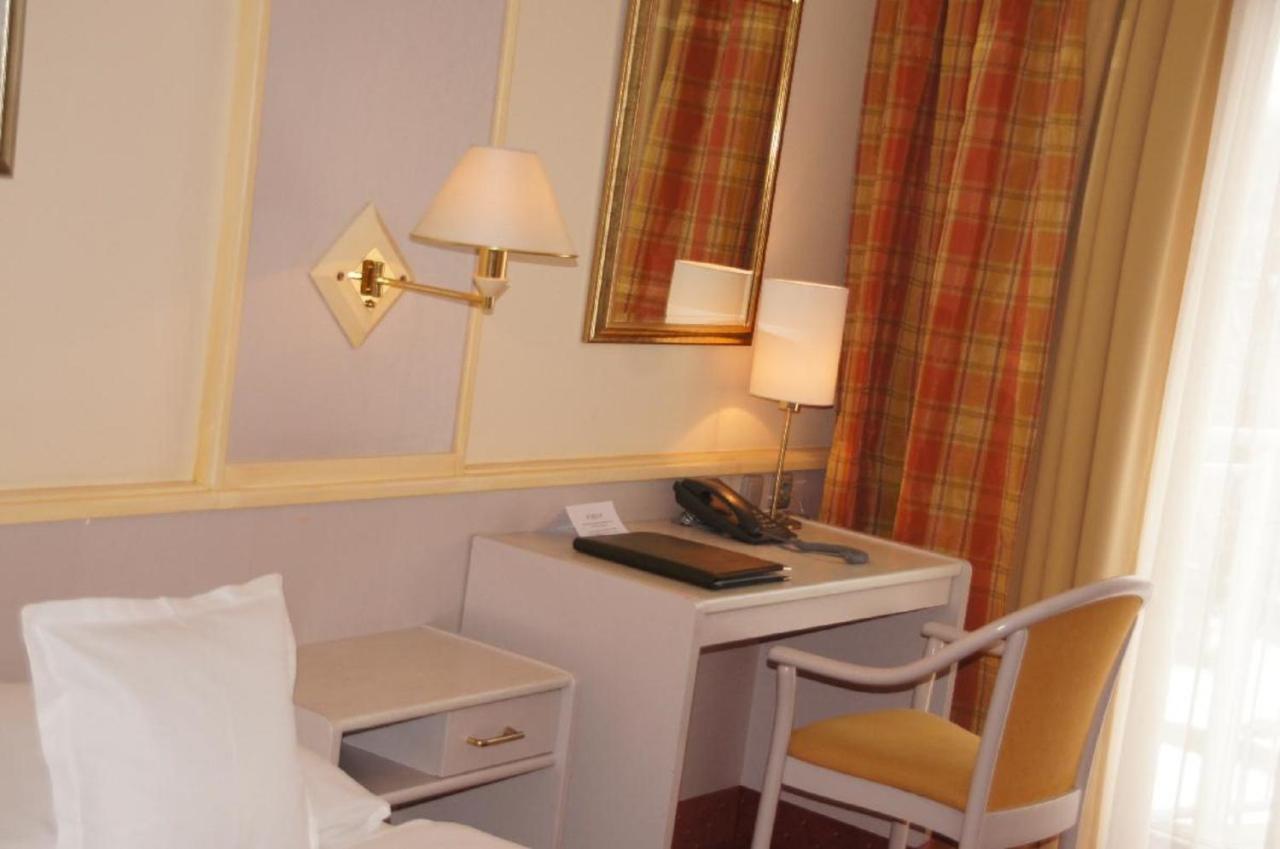 Hotel Dein Franz Bad Füssing Kültér fotó